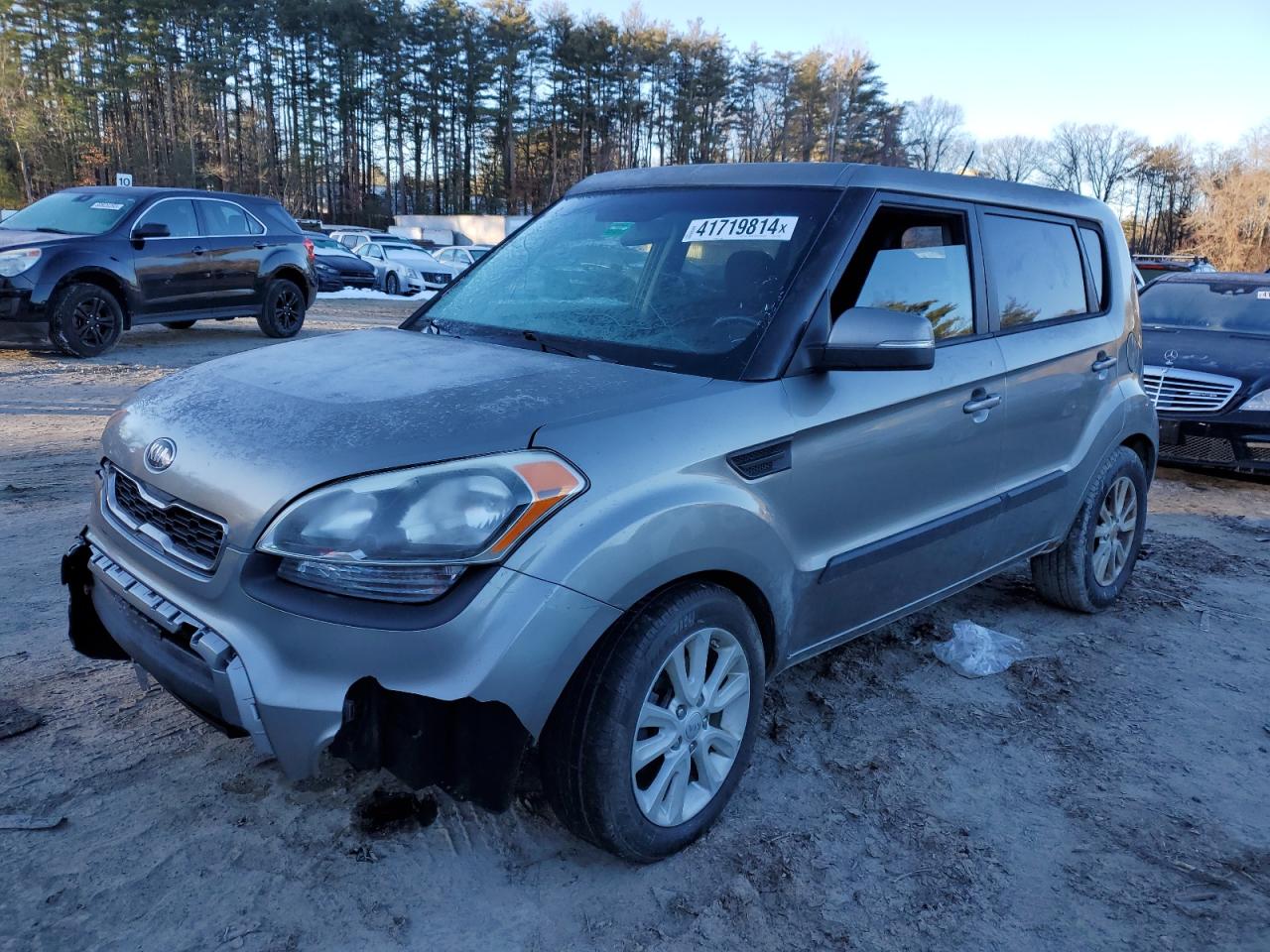 2013 KIA SOUL +