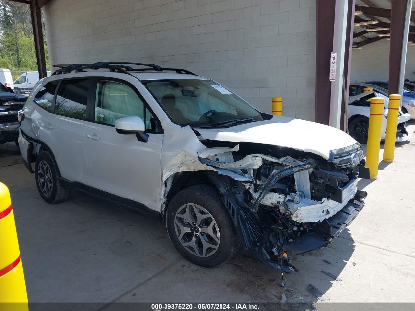 2024 SUBARU FORESTER PREMIUM