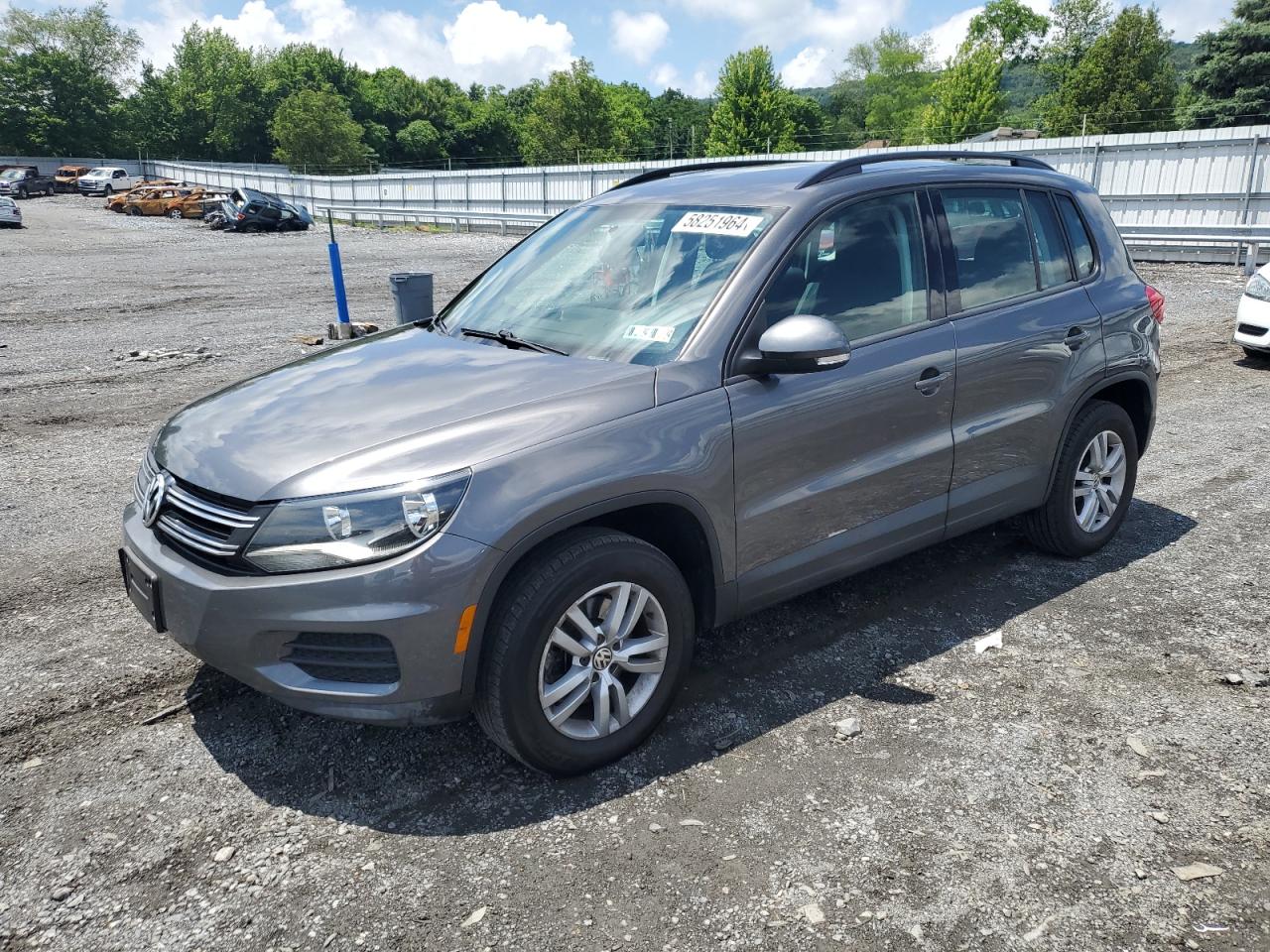 2015 VOLKSWAGEN TIGUAN S