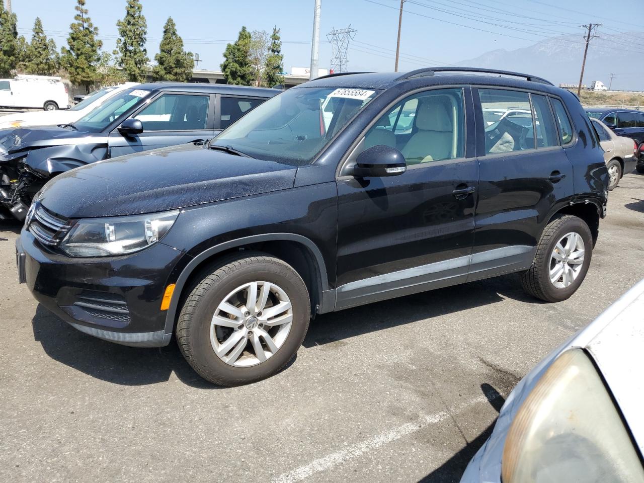 2016 VOLKSWAGEN TIGUAN S