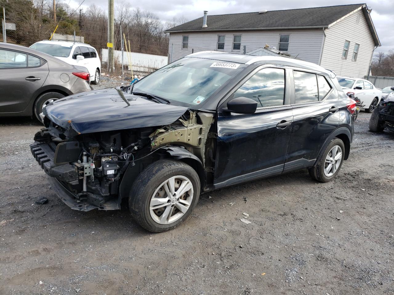 2019 NISSAN KICKS S