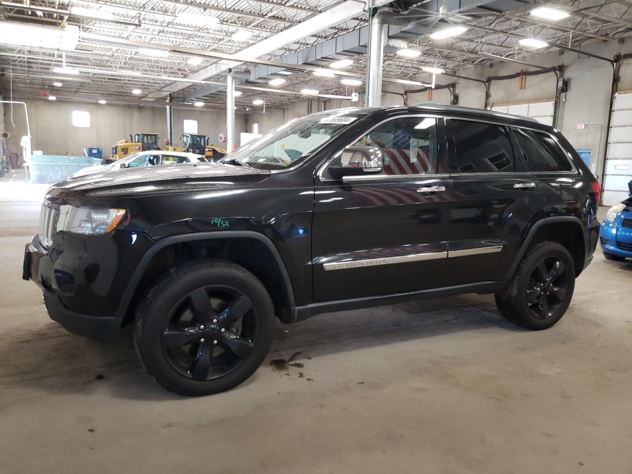 2012 JEEP GRAND CHEROKEE OVERLAND