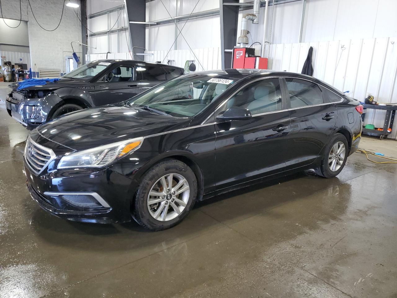 2017 HYUNDAI SONATA SE