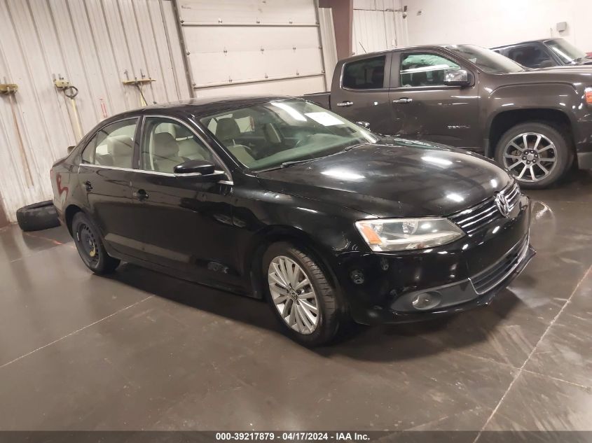 2013 VOLKSWAGEN JETTA 2.5L SEL