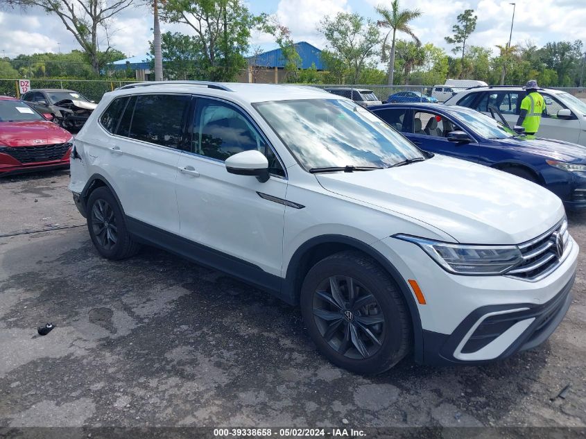 2022 VOLKSWAGEN TIGUAN 2.0T SE