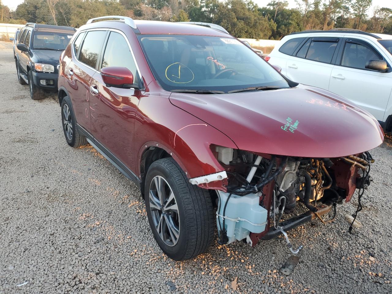 2019 NISSAN ROGUE S