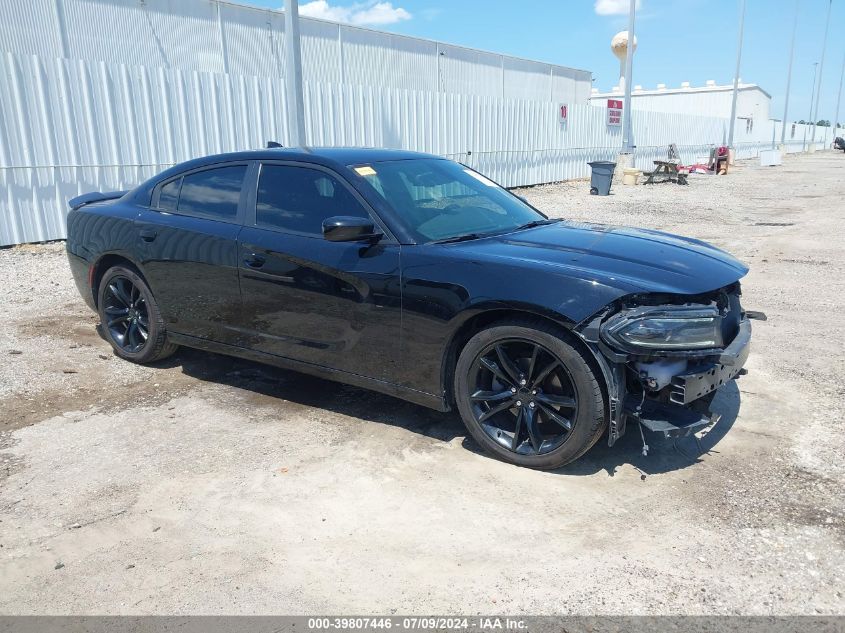 2016 DODGE CHARGER SXT