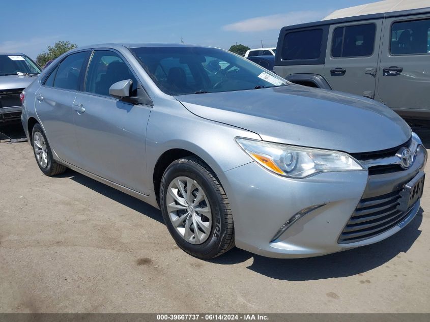 2017 TOYOTA CAMRY LE