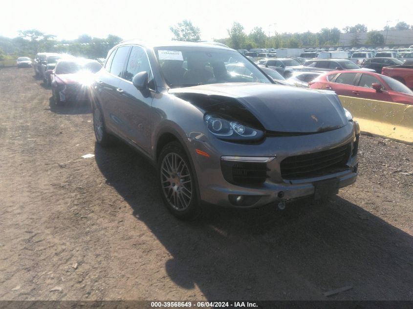 2017 PORSCHE CAYENNE S