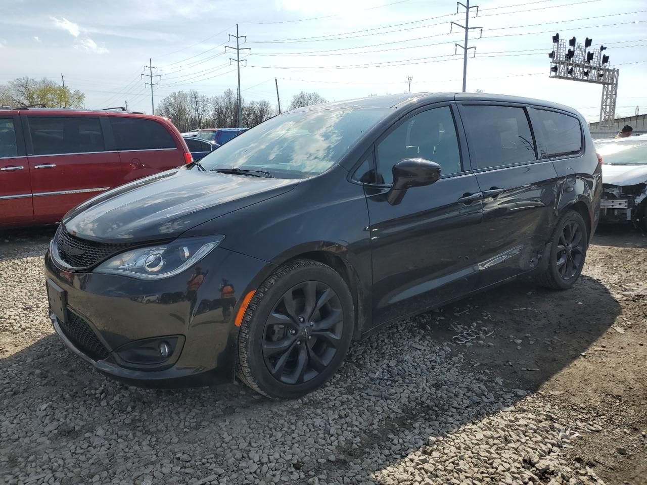 2019 CHRYSLER PACIFICA TOURING PLUS