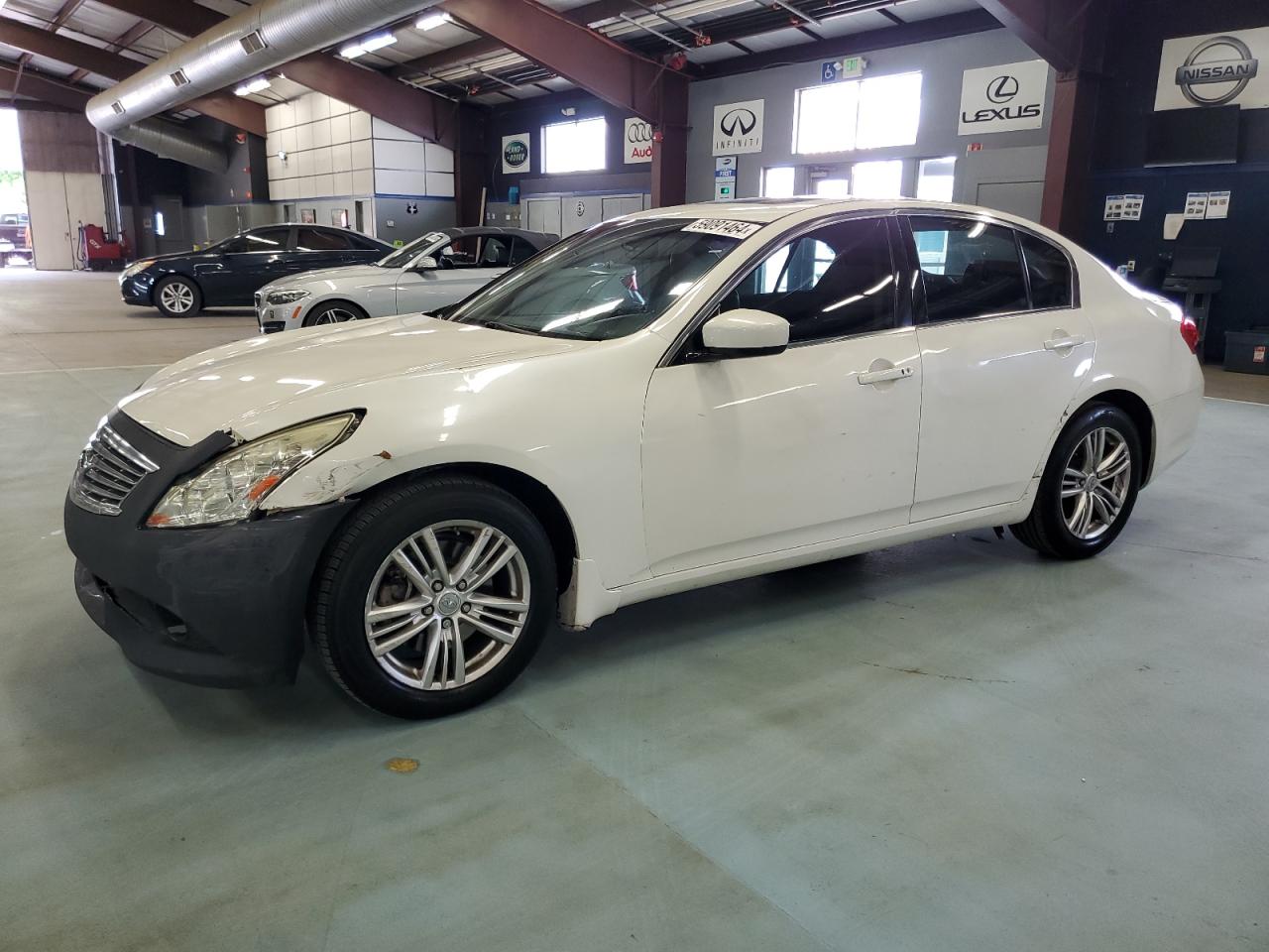 2012 INFINITI G37