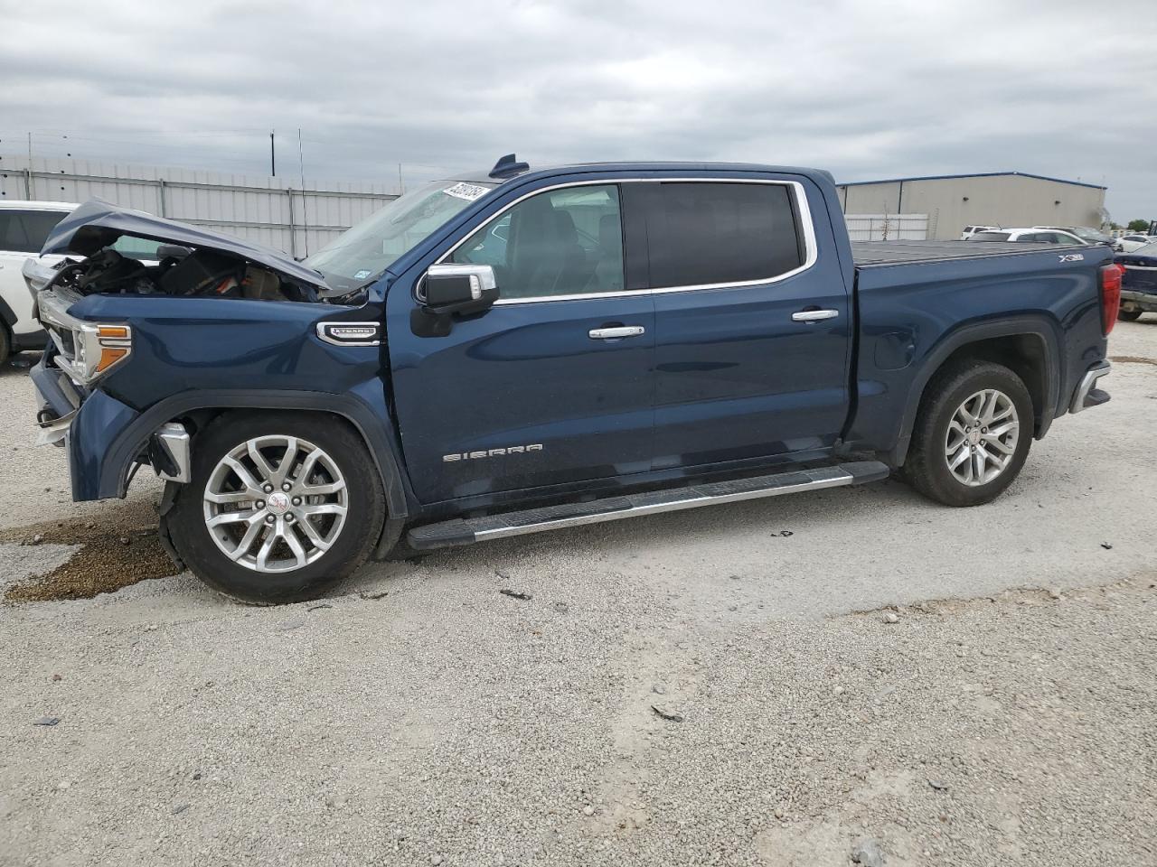 2021 GMC SIERRA K1500 SLT