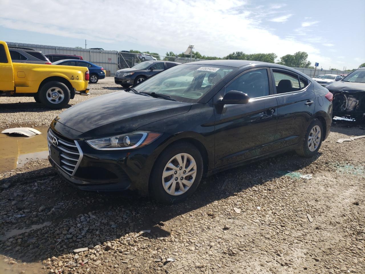 2017 HYUNDAI ELANTRA SE