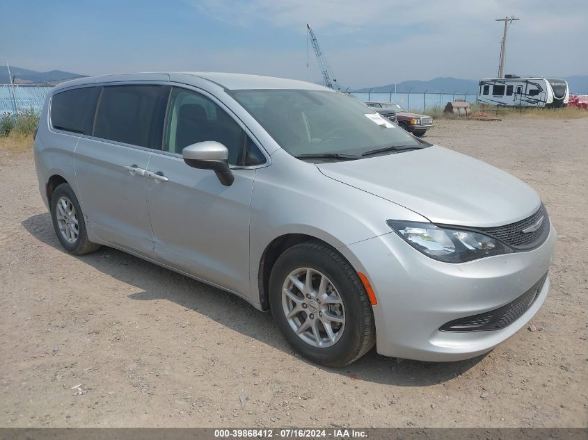 2022 CHRYSLER VOYAGER LX