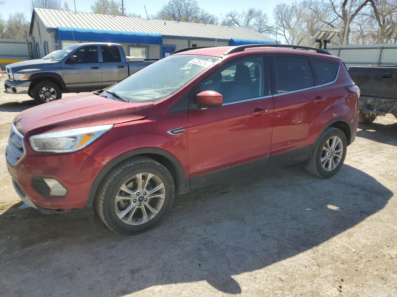 2018 FORD ESCAPE SE