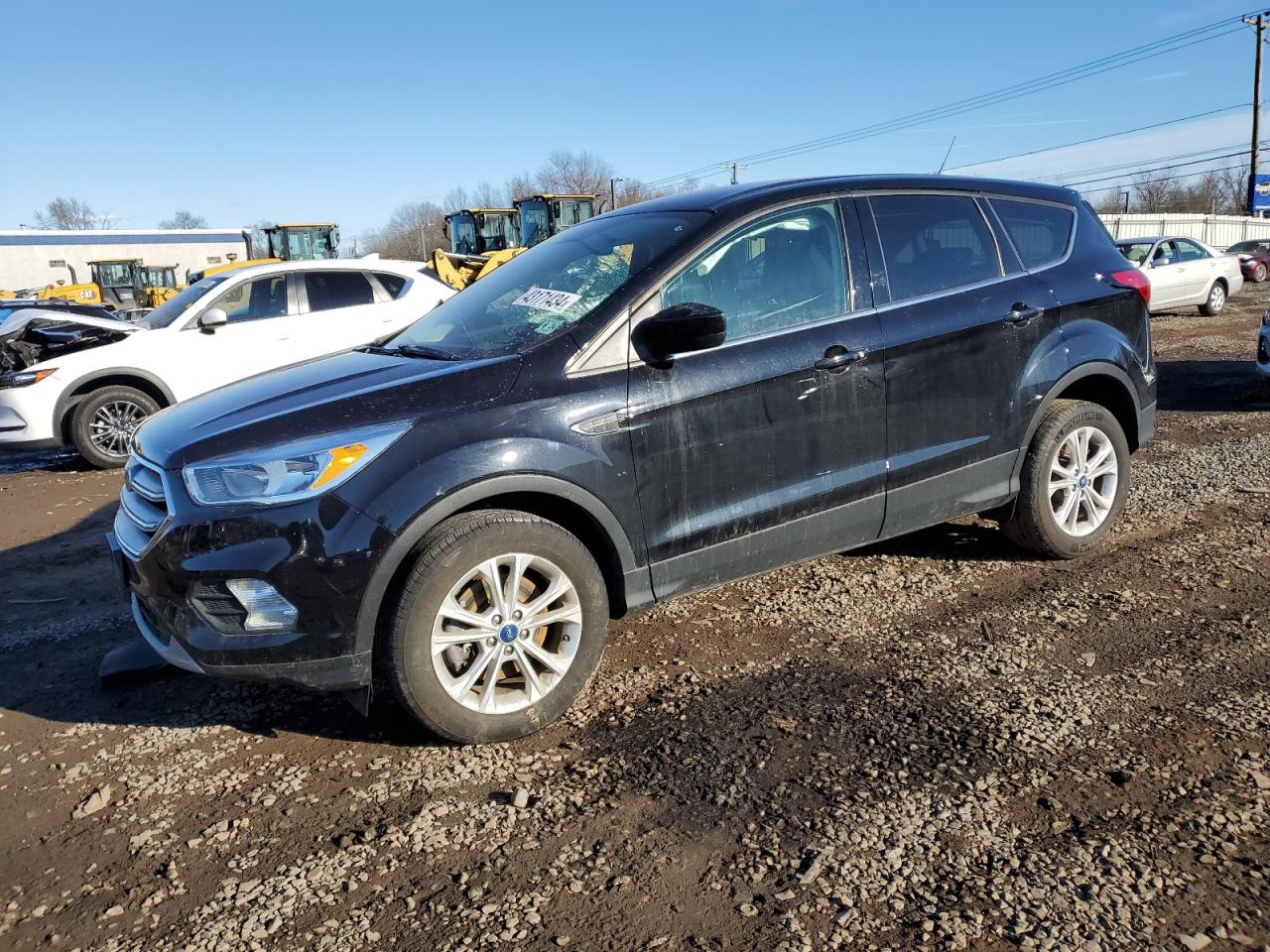 2019 FORD ESCAPE SE