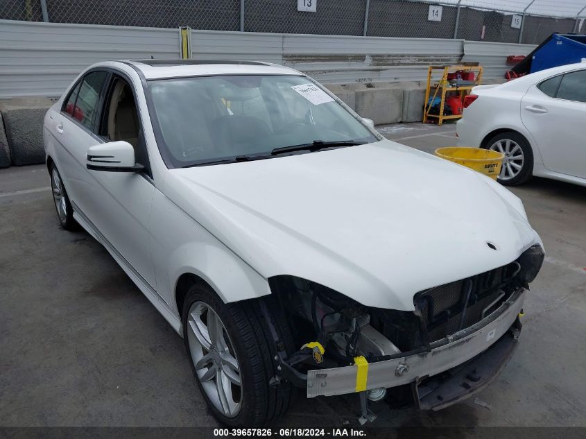 2013 MERCEDES-BENZ C 300 LUXURY 4MATIC/SPORT 4MATIC