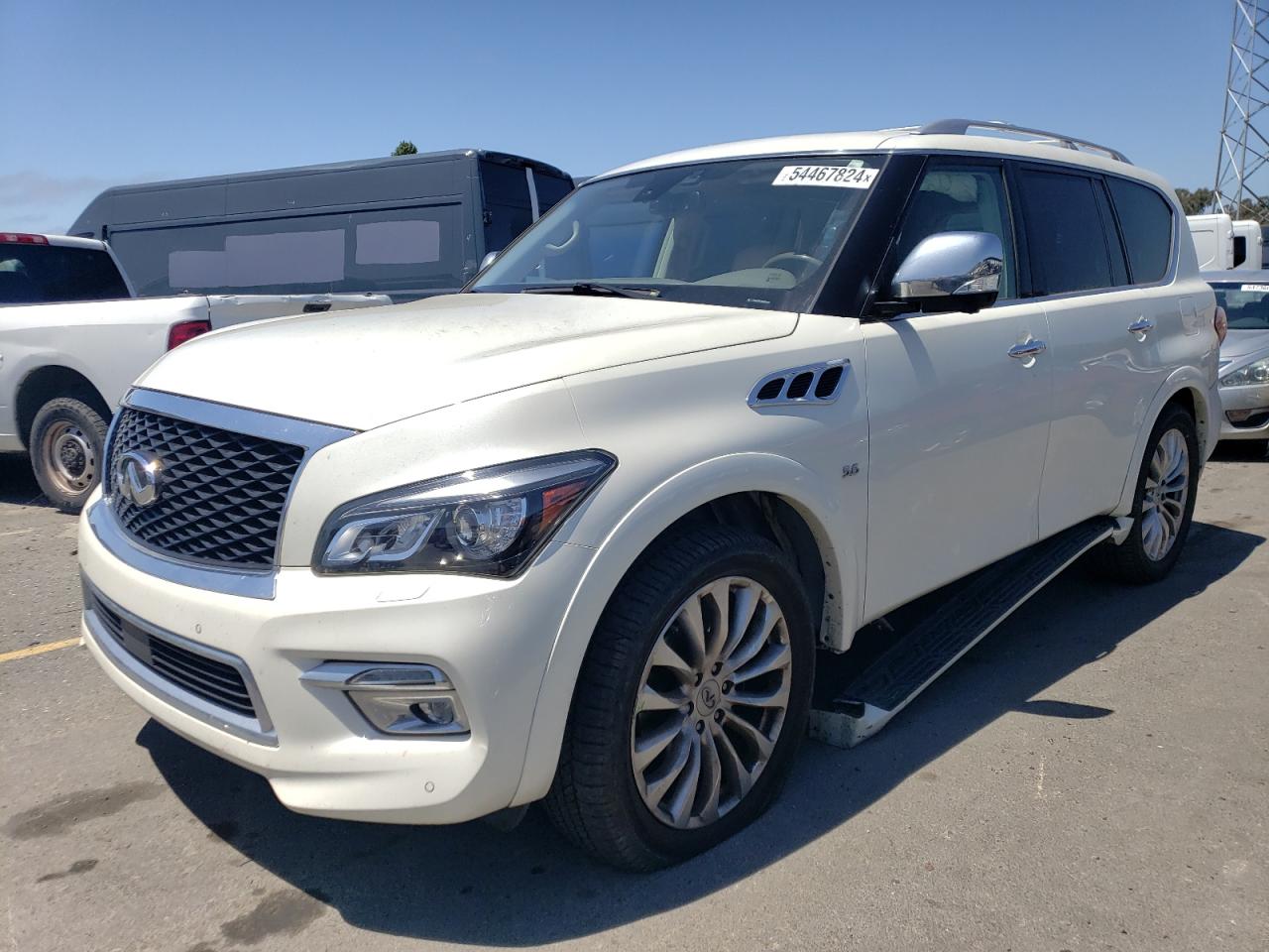 2017 INFINITI QX80 BASE