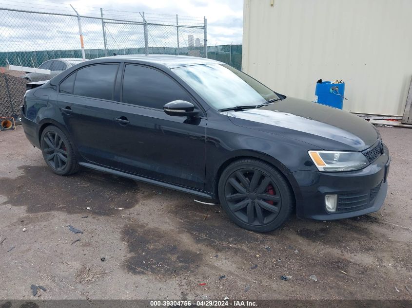 2013 VOLKSWAGEN JETTA GLI AUTOBAHN