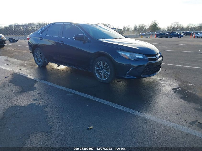 2016 TOYOTA CAMRY SE