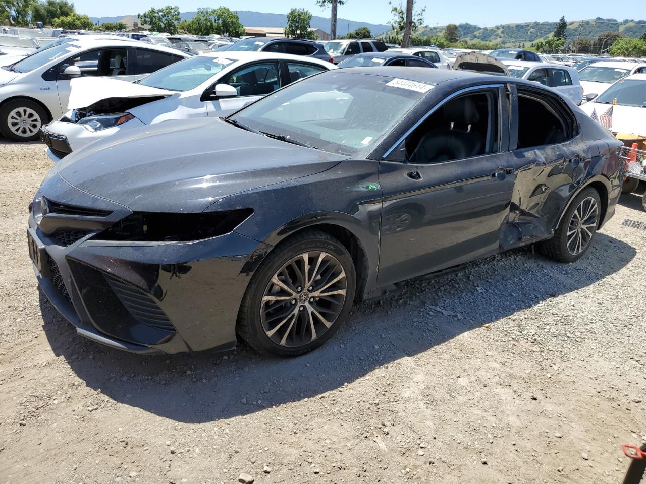 2018 TOYOTA CAMRY L