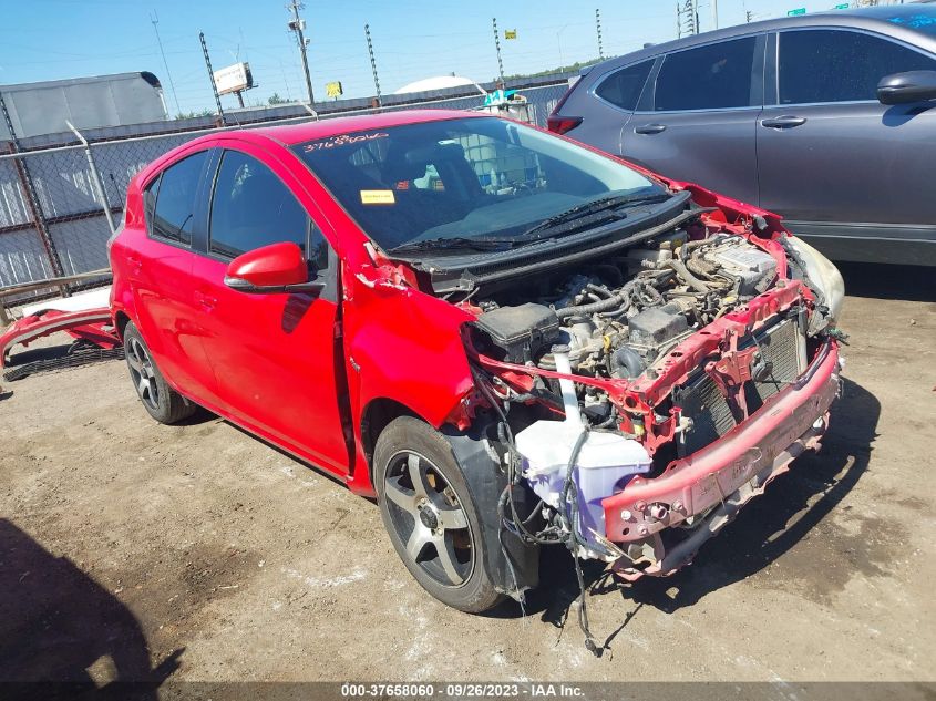 2013 TOYOTA PRIUS C TWO