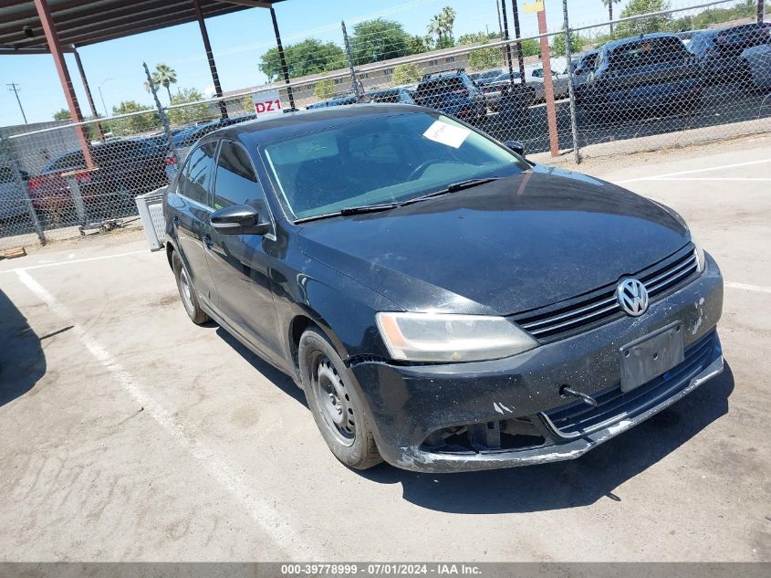 2013 VOLKSWAGEN JETTA 2.5L SE