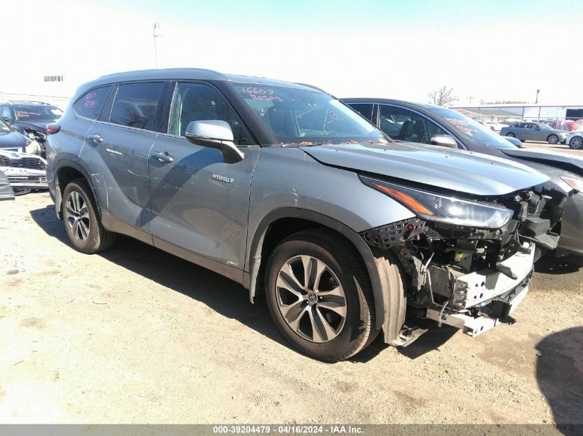 2021 TOYOTA HIGHLANDER HYBRID XLE