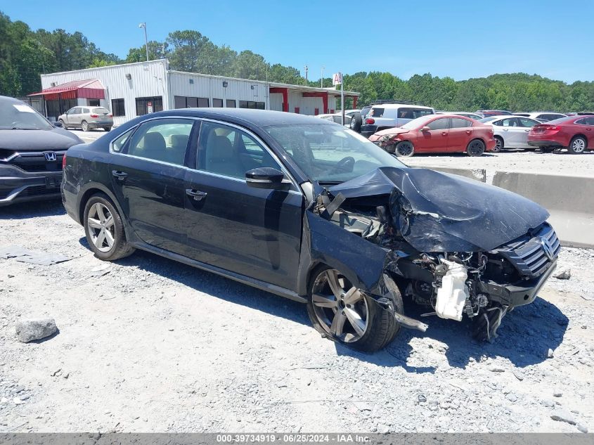 2013 VOLKSWAGEN PASSAT SE