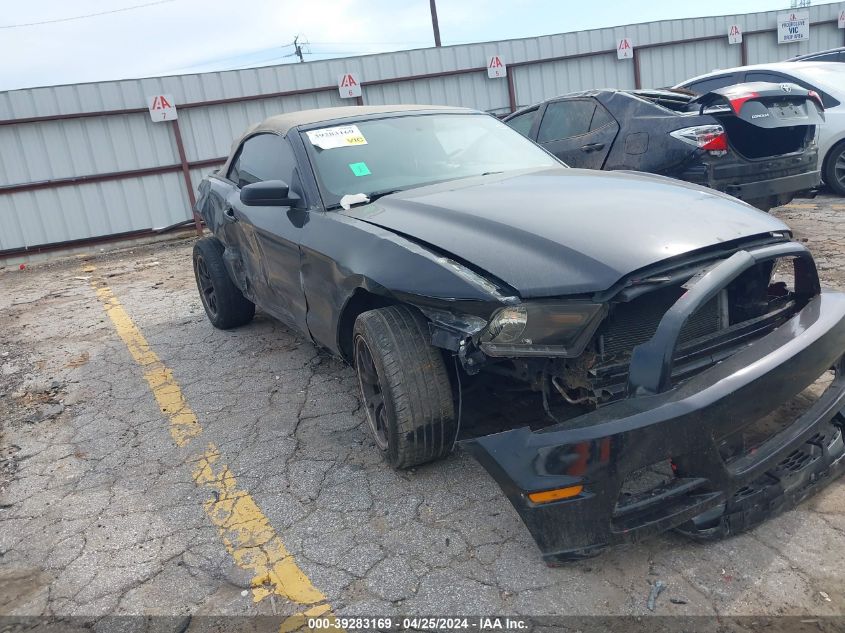 2011 FORD MUSTANG V6