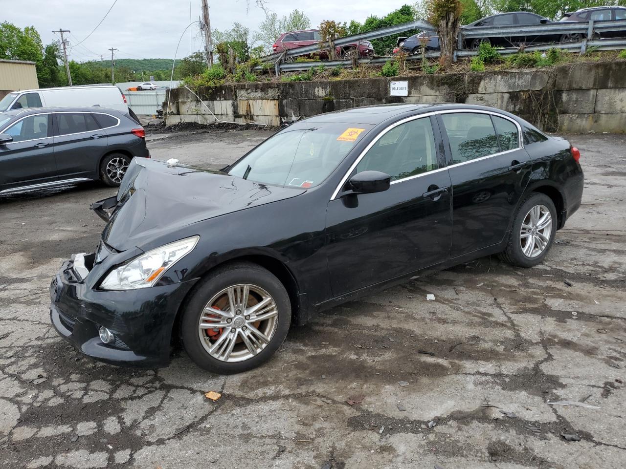 2015 INFINITI Q40