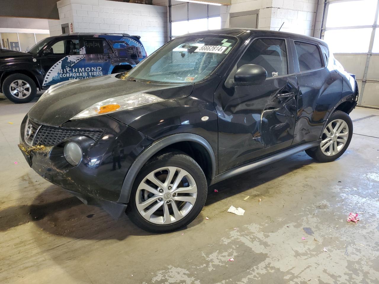 2012 NISSAN JUKE S