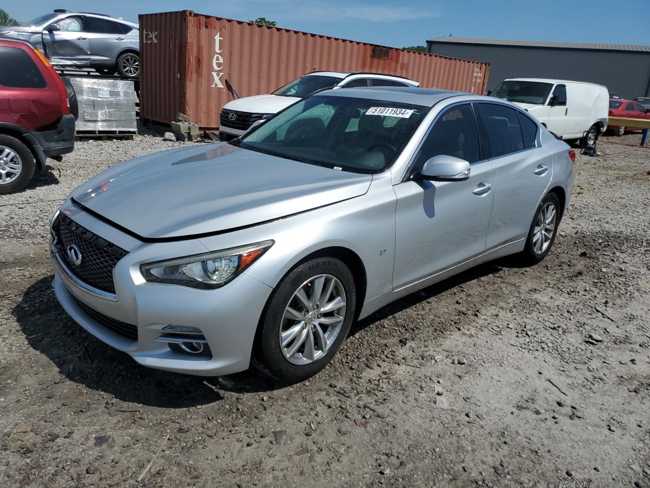 2015 INFINITI Q50 BASE