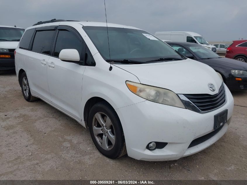 2013 TOYOTA SIENNA LE V6 8 PASSENGER