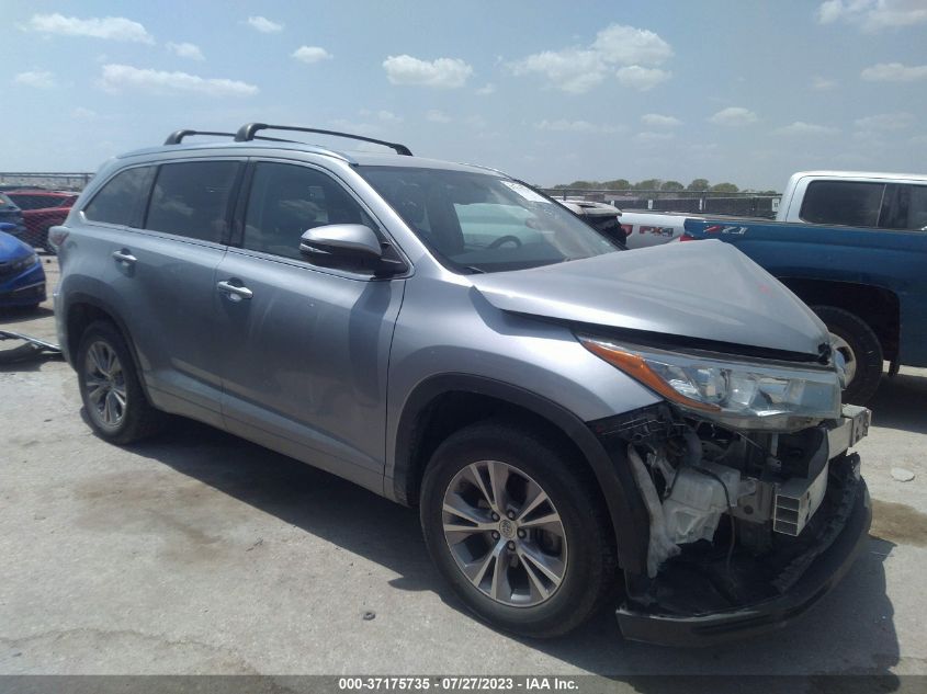 2015 TOYOTA HIGHLANDER XLE V6