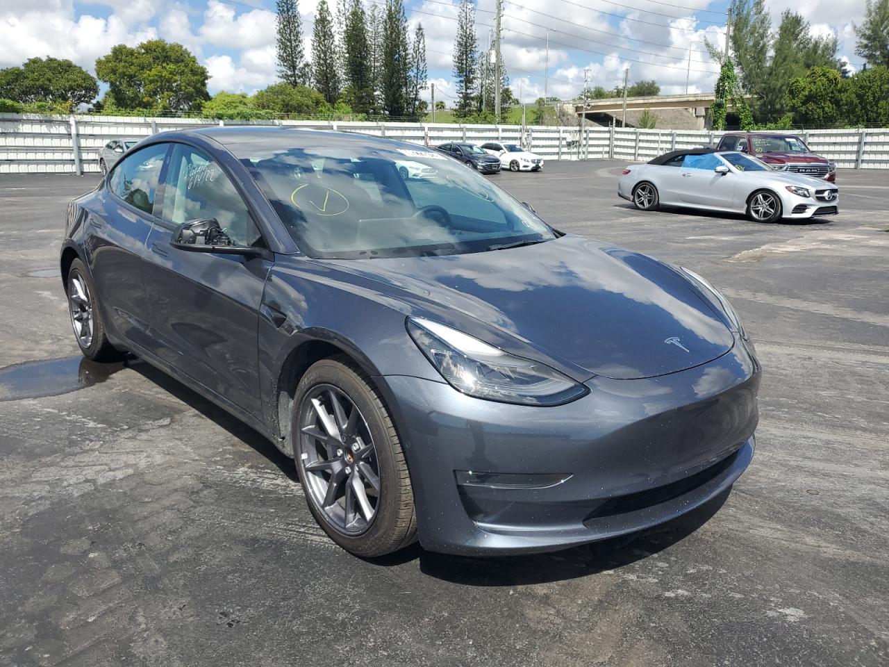 2021 TESLA MODEL 3