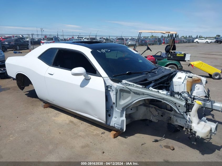 2016 DODGE CHALLENGER SRT 392