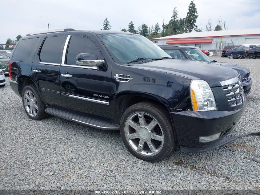 2010 CADILLAC ESCALADE LUXURY