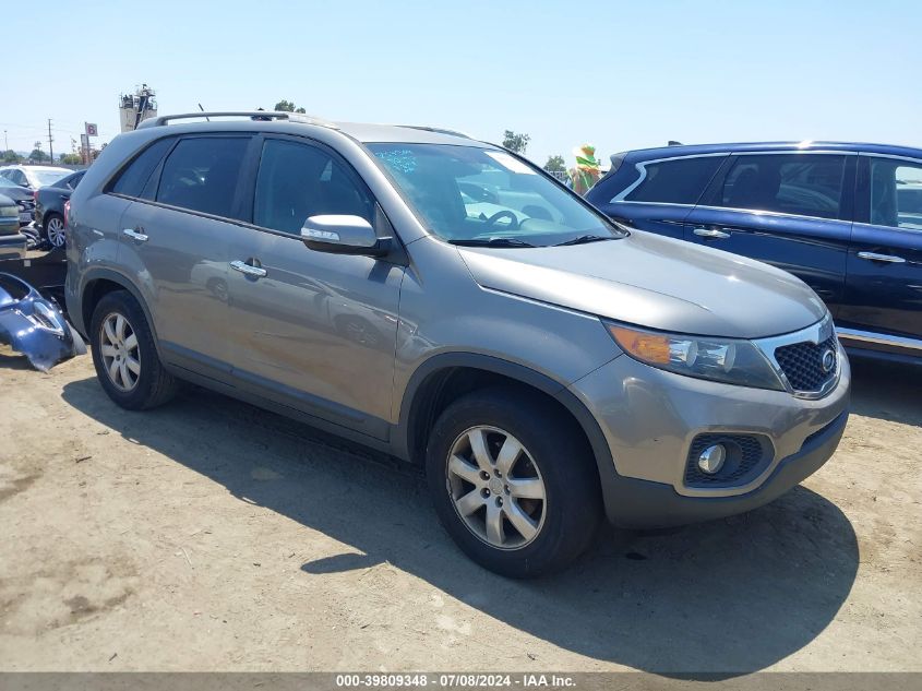 2013 KIA SORENTO LX