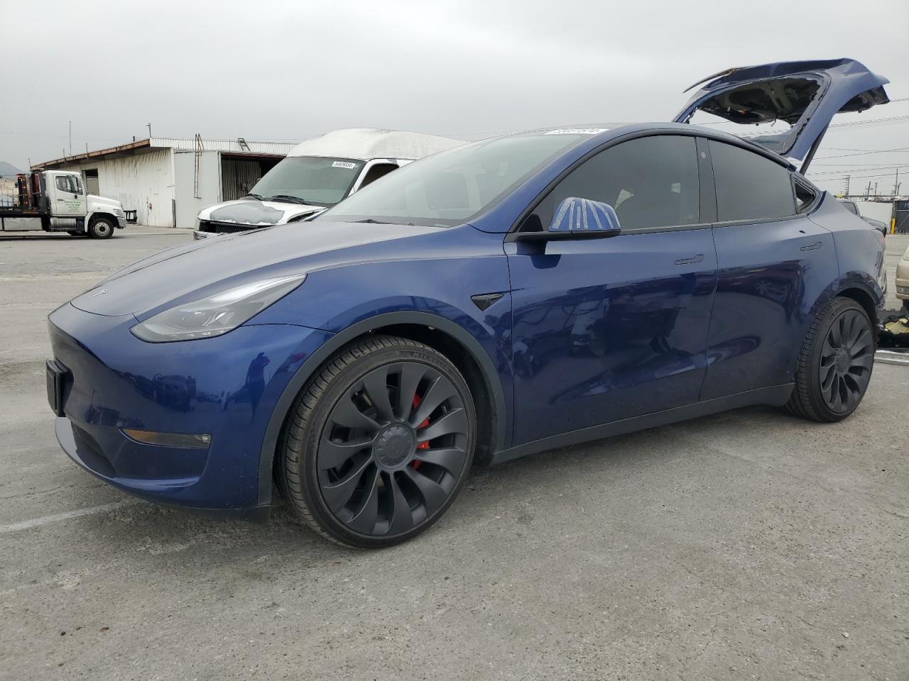 2023 TESLA MODEL Y