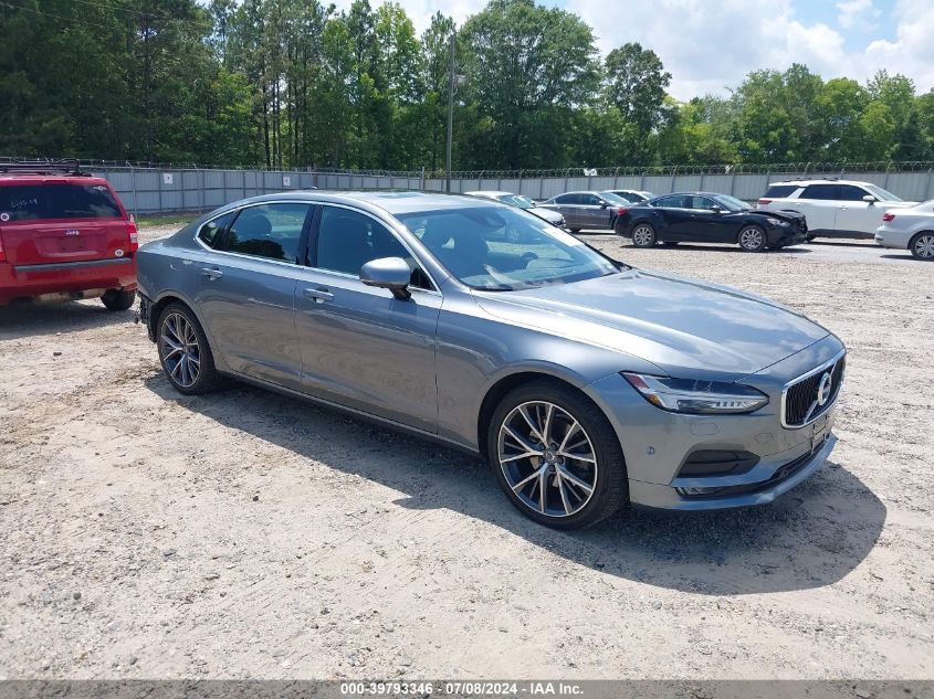 2018 VOLVO S90 T5 MOMENTUM