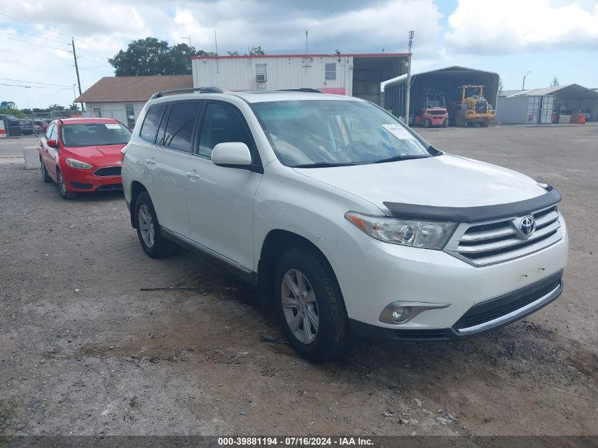 2013 TOYOTA HIGHLANDER SE V6