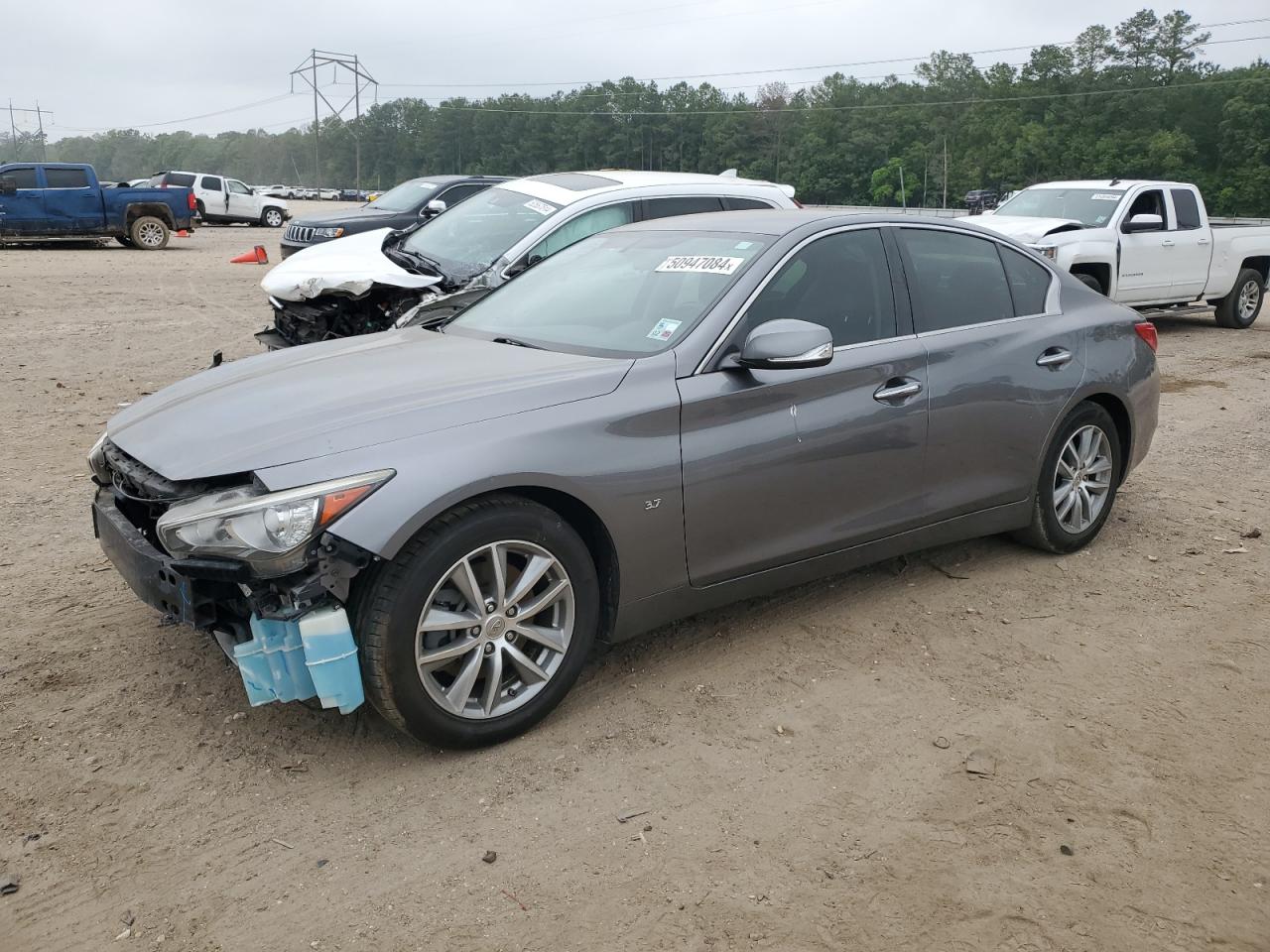 2015 INFINITI Q50 BASE