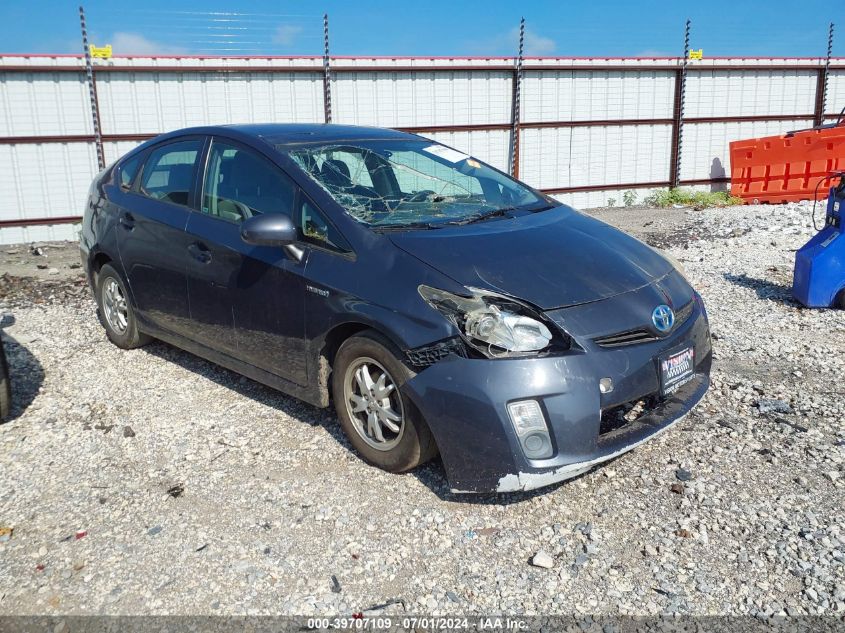 2010 TOYOTA PRIUS III