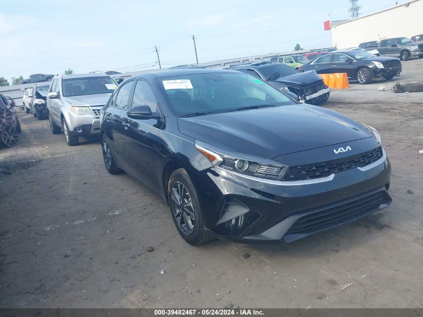 2023 KIA FORTE LXS