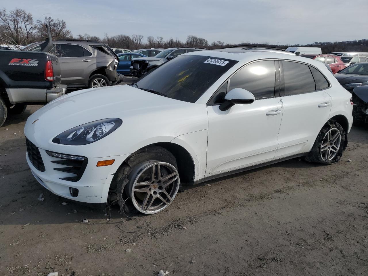 2018 PORSCHE MACAN