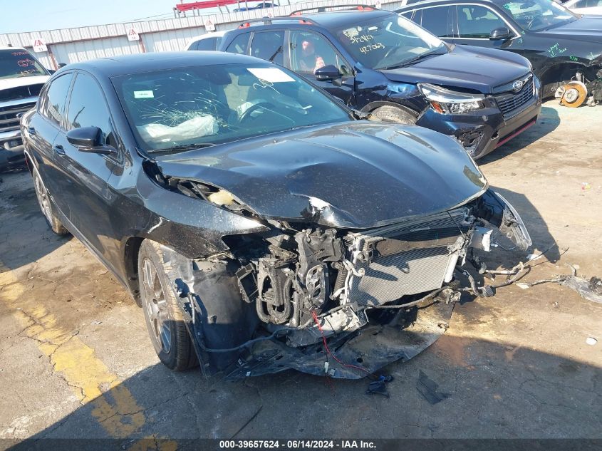 2015 CHRYSLER 200 S