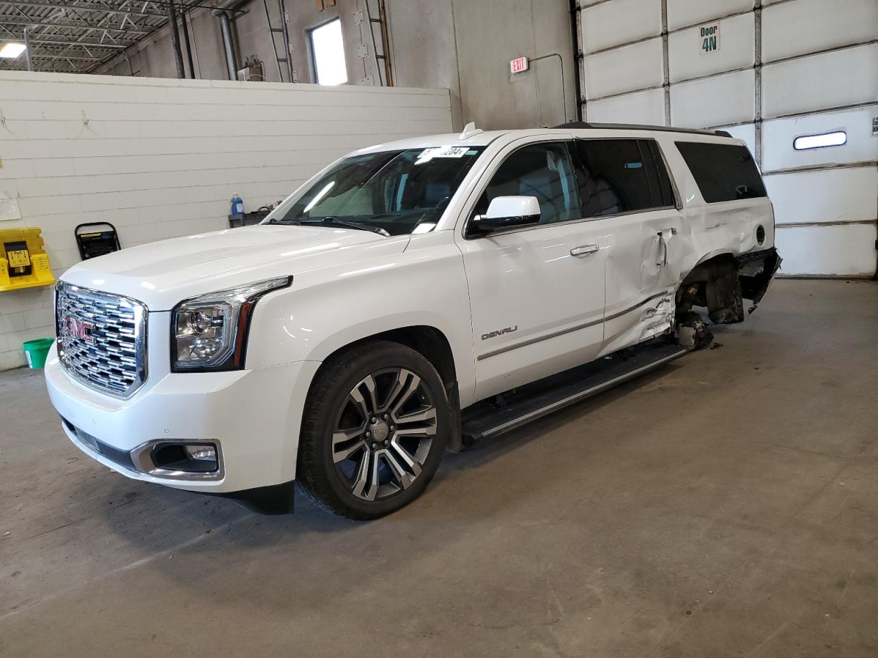 2020 GMC YUKON XL DENALI