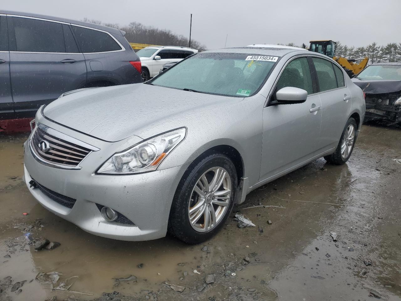 2011 INFINITI G37