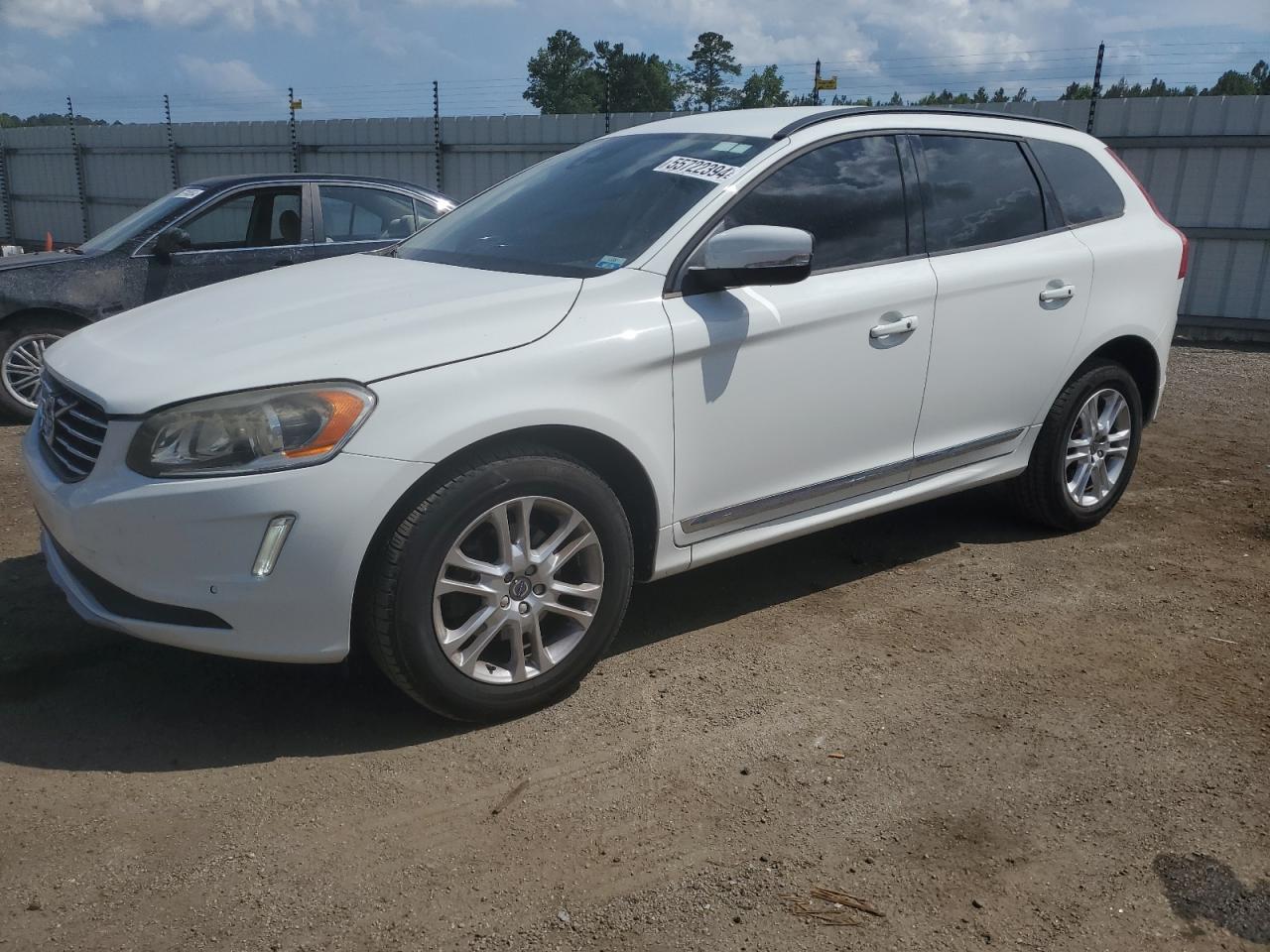 2016 VOLVO XC60 T5